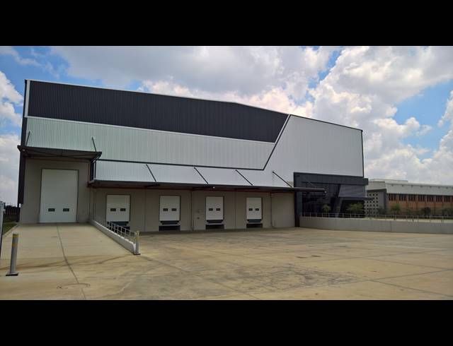 5,393M² WAREHOUSE TO LET IN LINBRO PARK